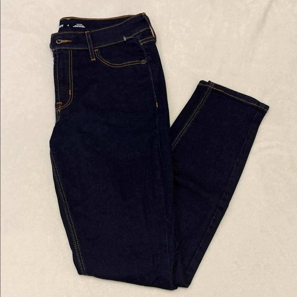 💜 Old Navy Mid Rise Rockstar Super Skinny Jeans